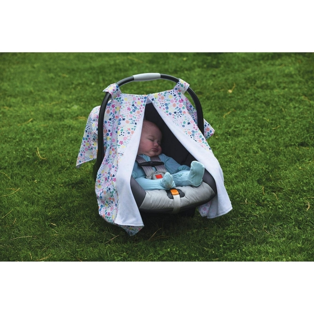✨ 3/$20✨ On the Goldbug Floral Canopy Cove